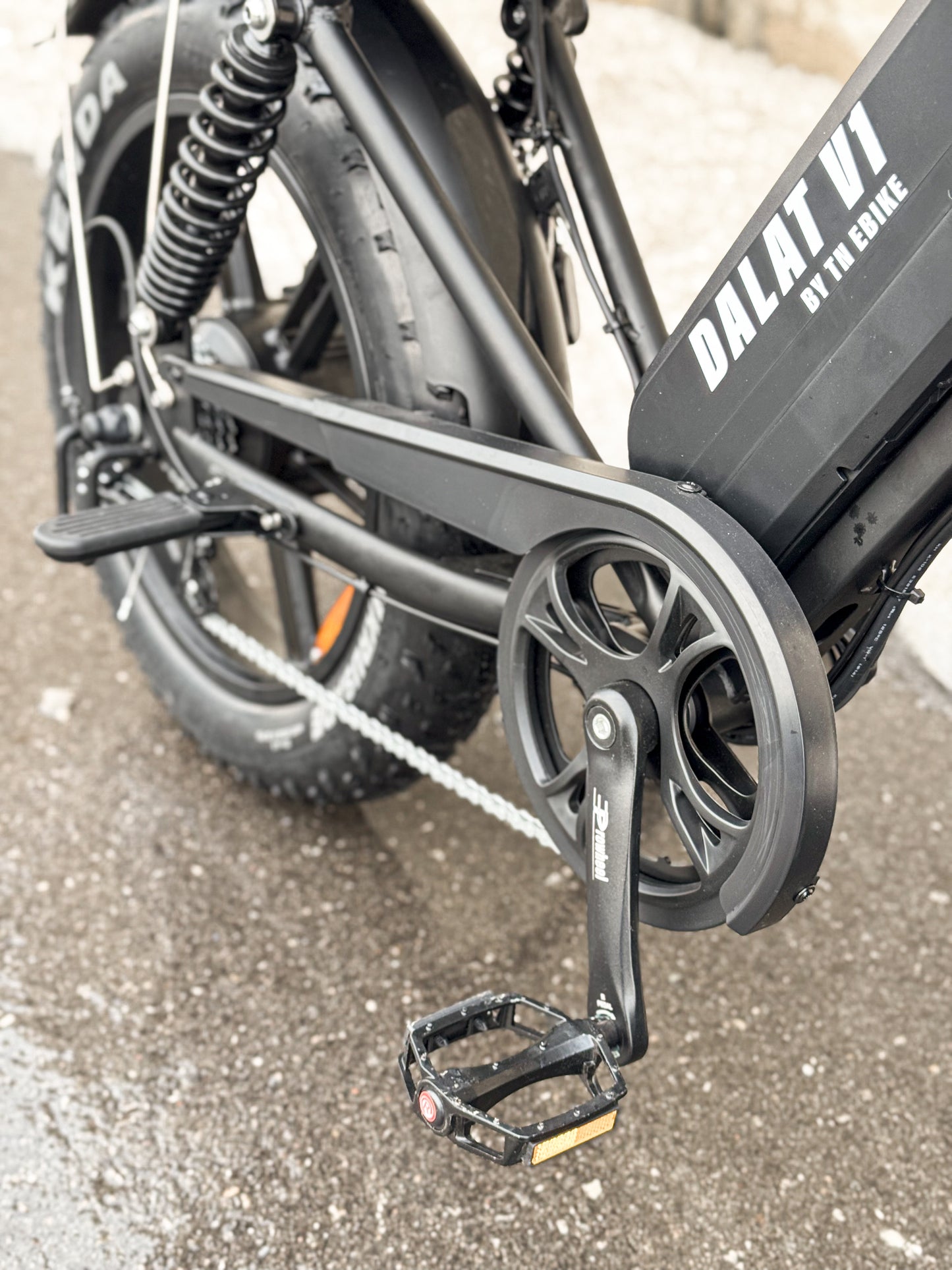 Ebike Dalat V1 Dual Battery Beast Edition 2025, chain cover image