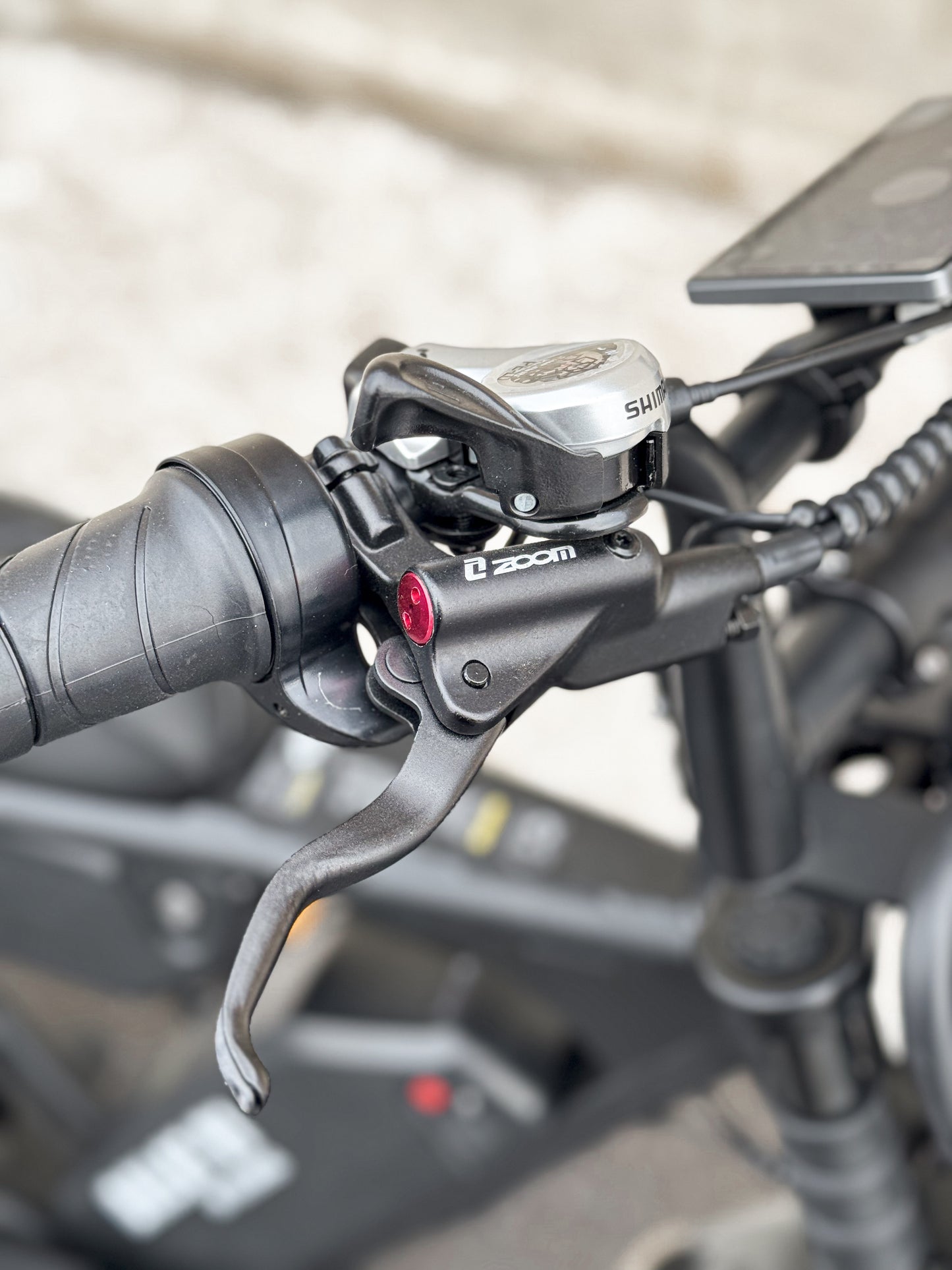 Ebike Dalat V1 Dual Battery Beast Edition 2025, hydraulic brake image