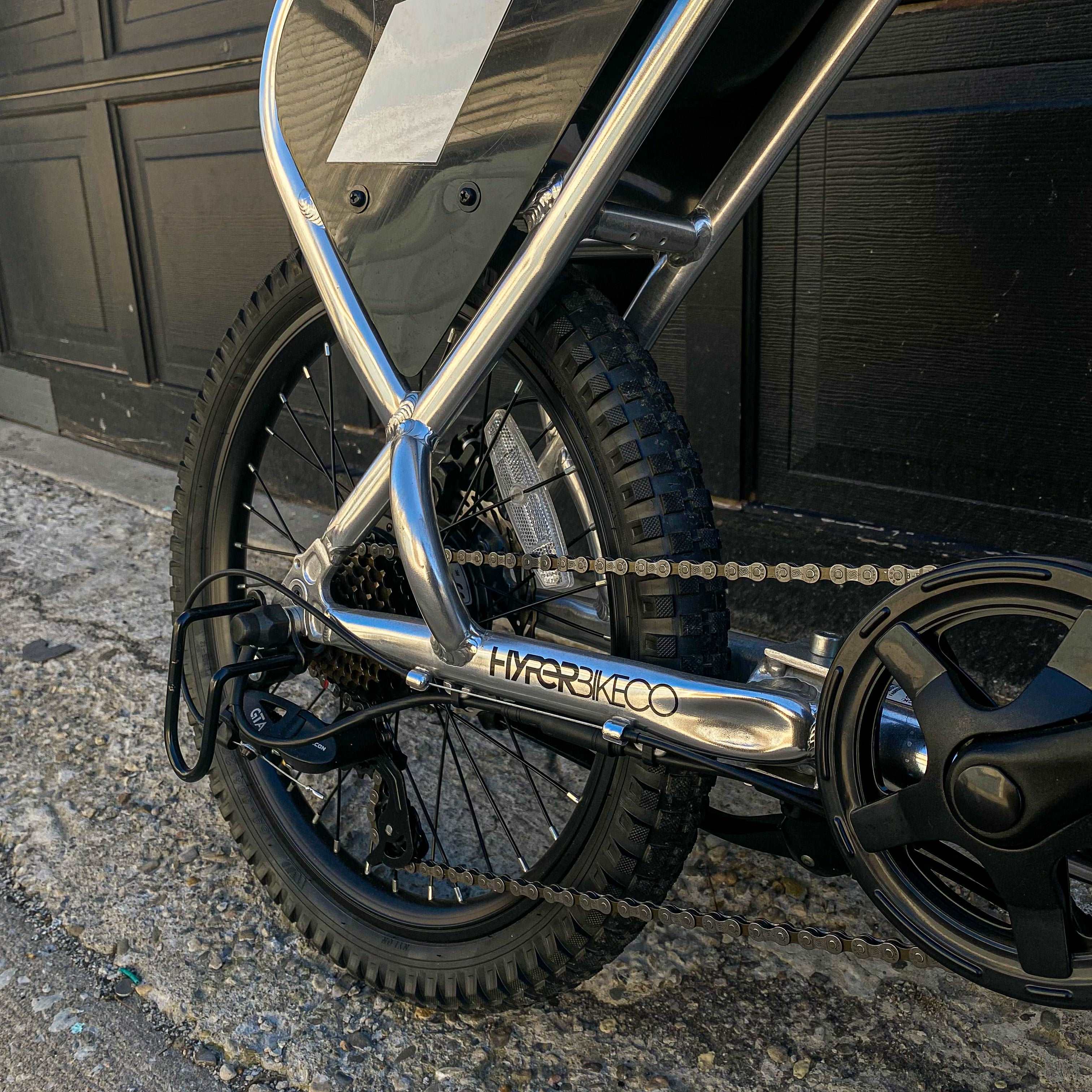 Hyper bicycles radster online electric bike